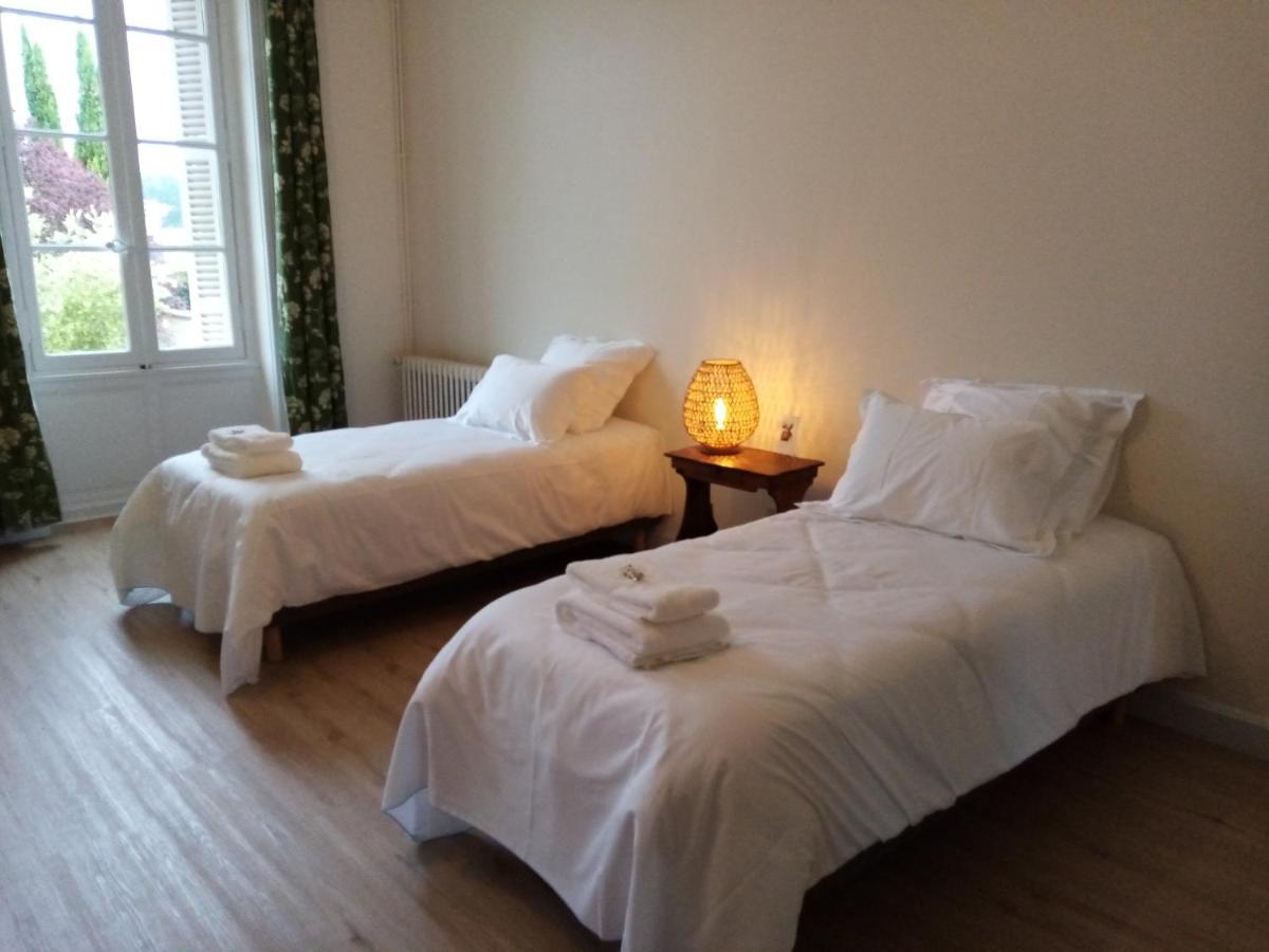 Domaine De Pladuc Bed & Breakfast Lachaise Luaran gambar