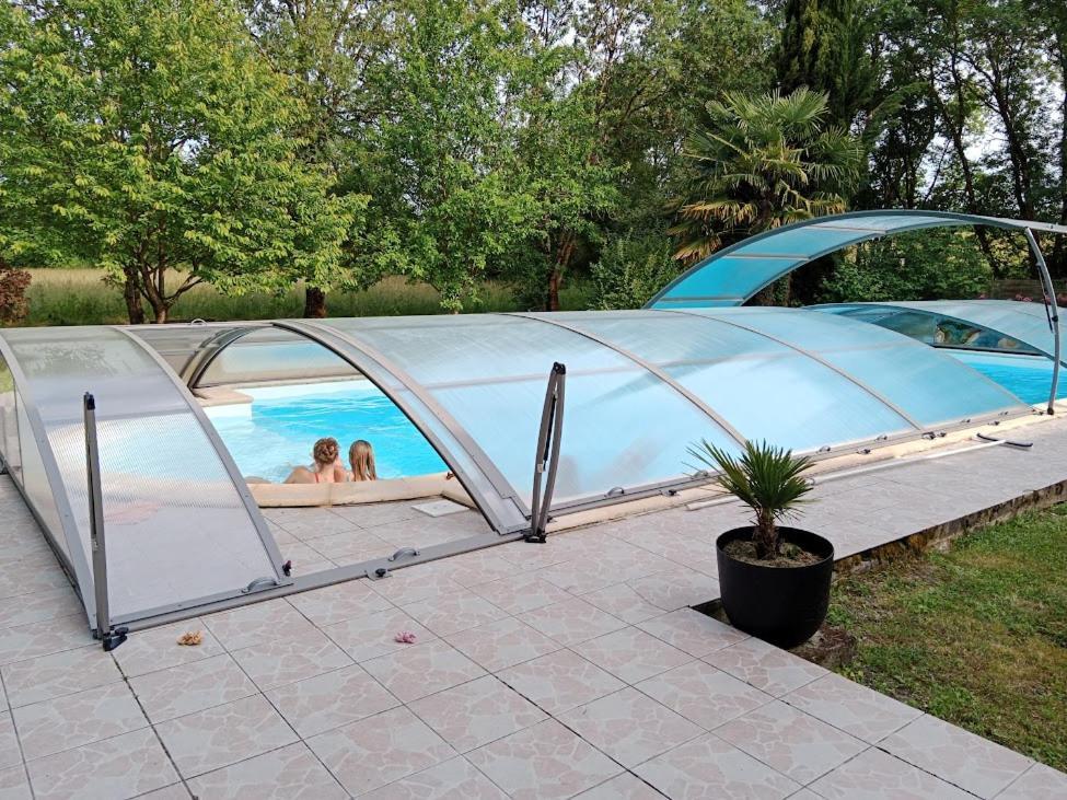 Domaine De Pladuc Bed & Breakfast Lachaise Luaran gambar